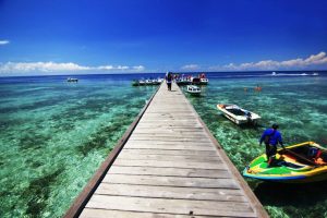 Surga Lautan: 10 Pantai Terindah di Indonesia yang Bikin Nggak Mau Pulang