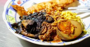 Kulineran Malam Surabaya: Dari Makanan Berat Sampai Dessert