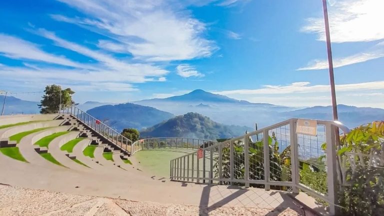 Judul: Tempat Wisata Murah Meriah Tapi Cantiknya Juara